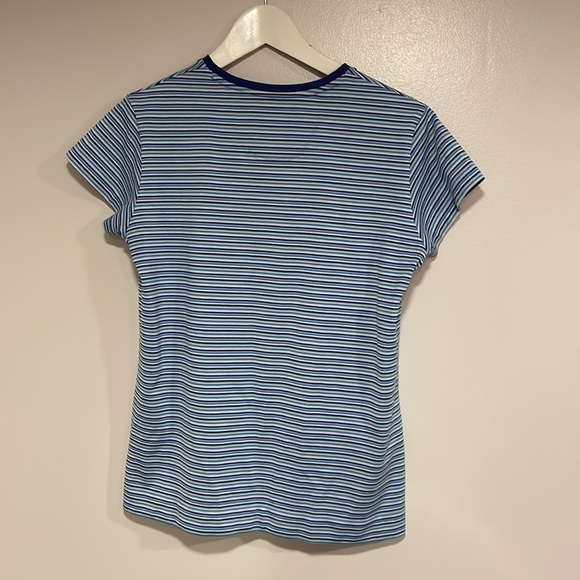 Greg Norman Stripped V Neck Shirt - Picture 4 of 4